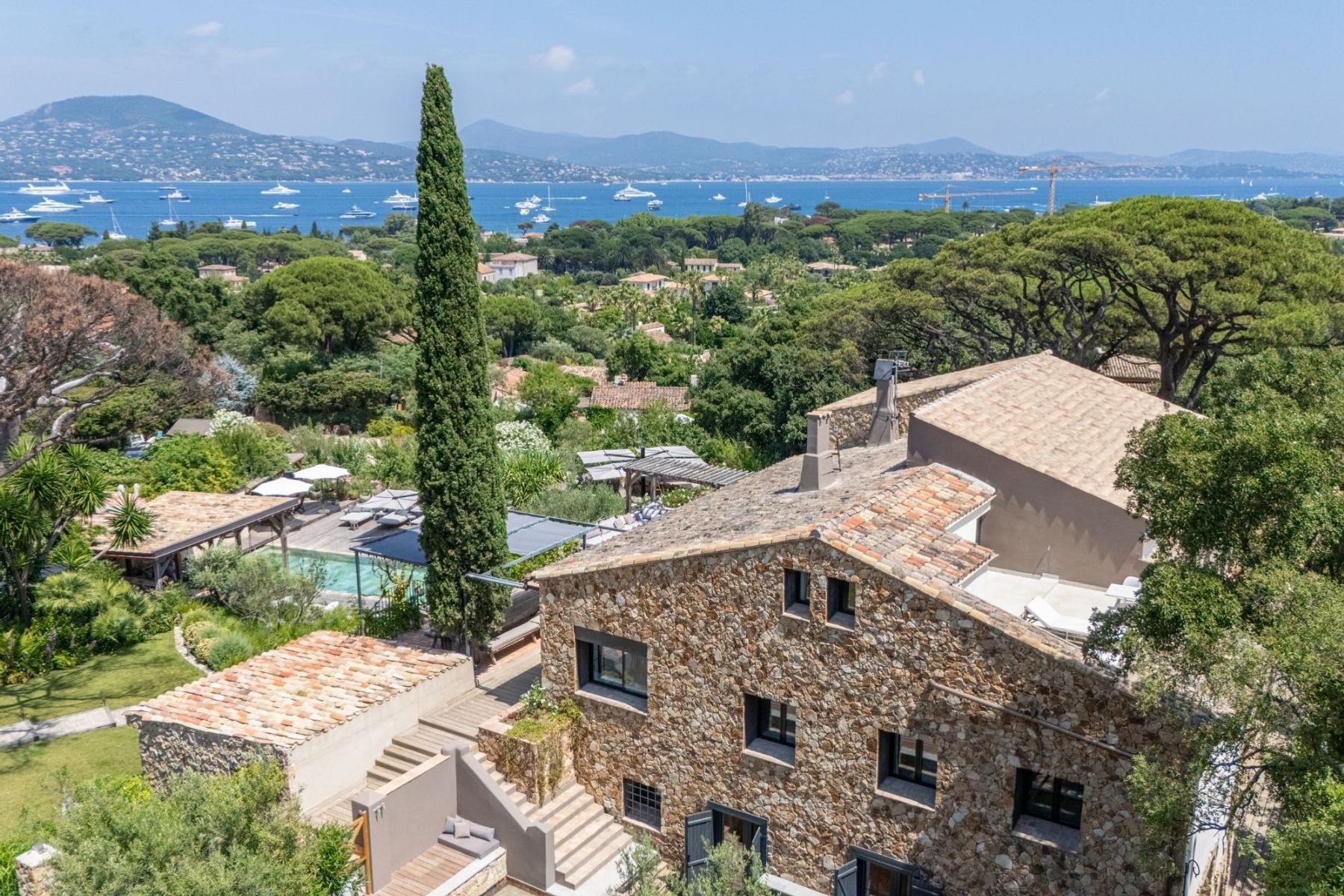 Villa Castora villa photo.